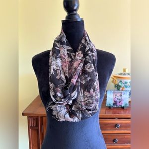Cato Scarf, One Size Fits All